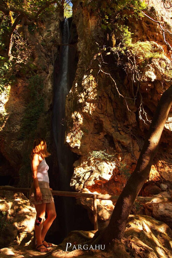 Parga vízesés (Anthousa vízesés, Anthousa Waterfall)